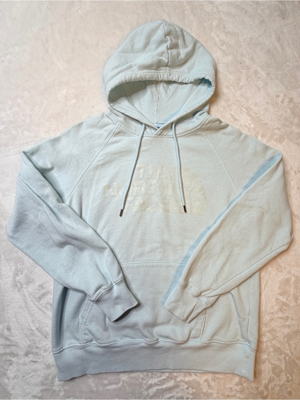 The North Face women’s Light Blue Pullover Hoodie, Med.